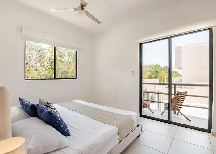 Apartment Vibes King Bed Pool Balcony 10 Min To *