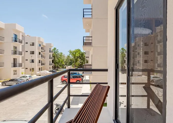 Vibes King Bed Pool Balcony 10 Min To Apartment